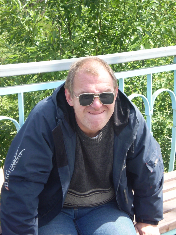  � � ���������